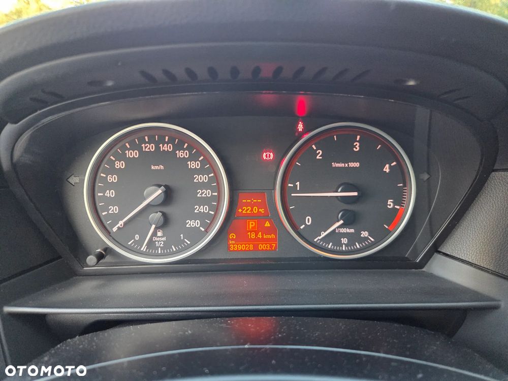 BMW Seria 5 520d Edition Lifestyle - 36