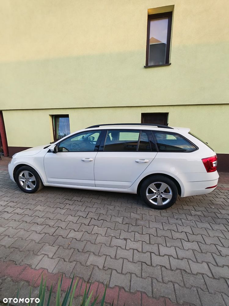 Skoda Octavia - 14