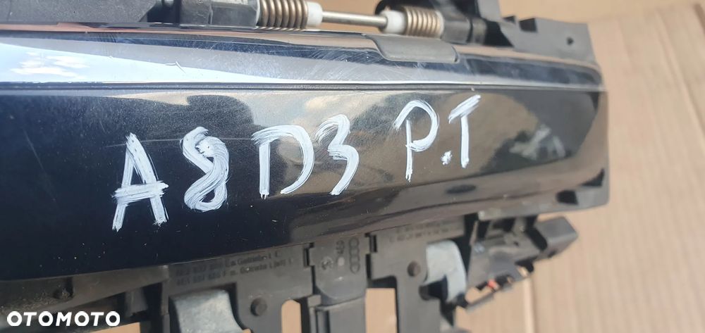 Klamka prawy tył tylna prawa KEYLESS GO Audi A8 D3 - 10