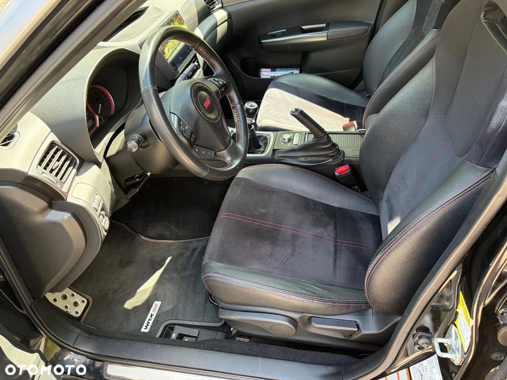 Subaru Impreza STI - 10