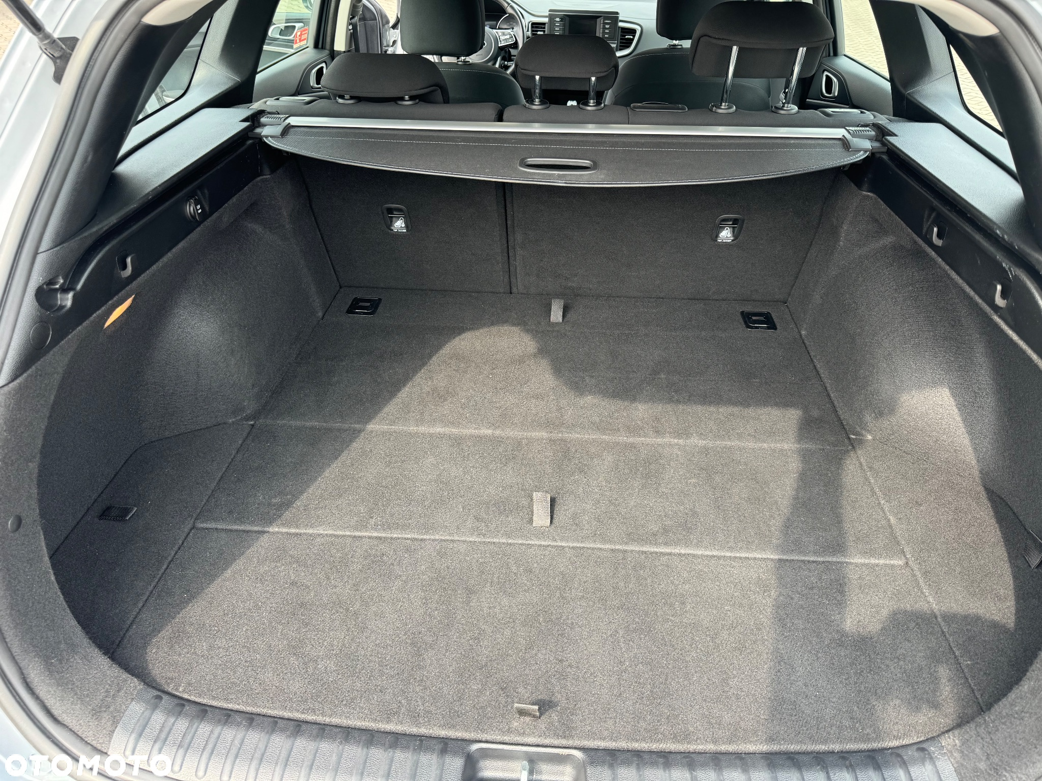 Kia Ceed 1.6 CRDi SCR L - 10