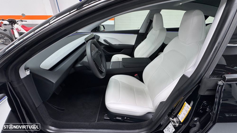 Tesla Model 3 Long Range Tração Integral Premium - 31