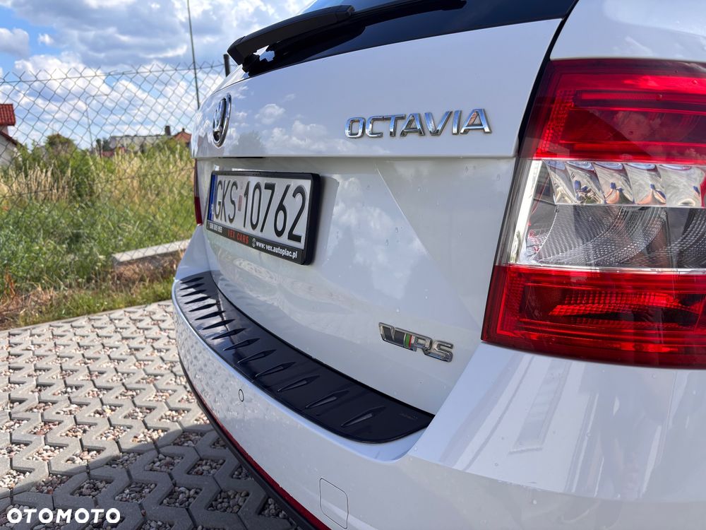 Skoda Octavia 2.0 TDI (Green tec) RS - 11