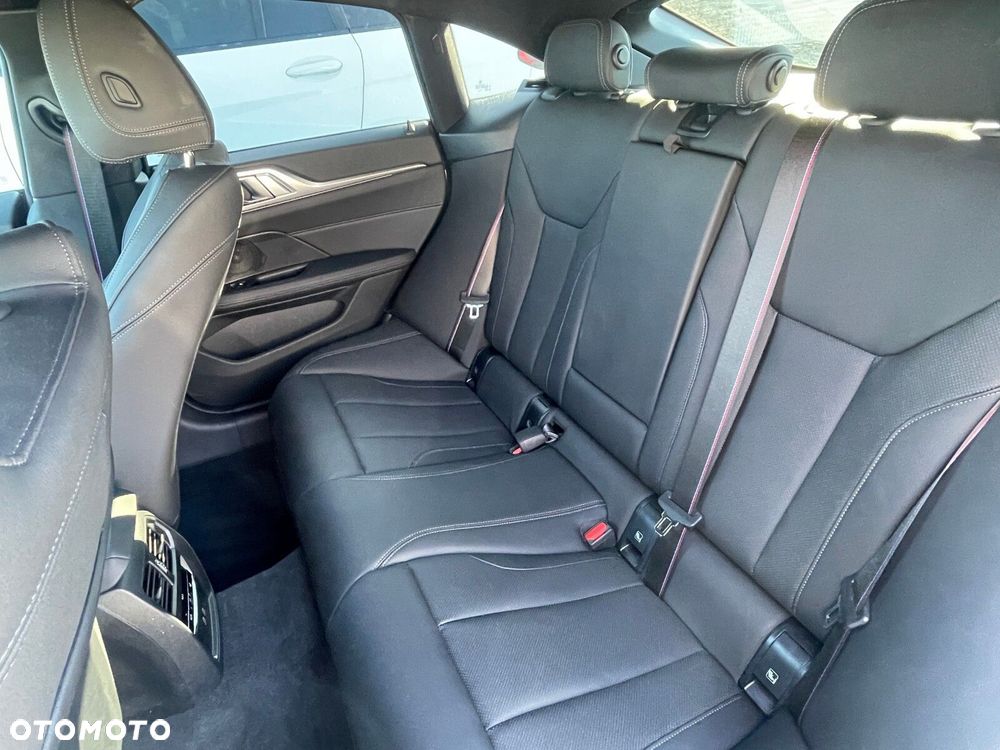 BMW Seria 4 420d mHEV M Sport - 16