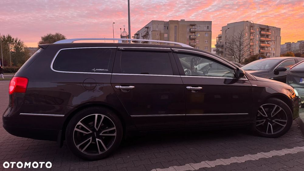Volkswagen Passat 2.0 TDI Highline DSG - 26