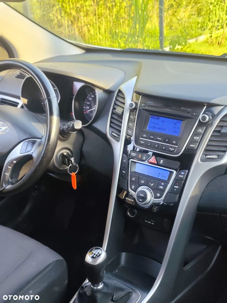 Hyundai i30 1.6 CRDi Comfort - 10