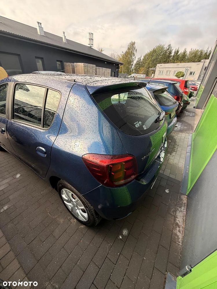 Dacia Sandero - 5