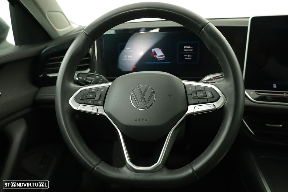 VW Passat Variant 1.5 TSI eHybrid DSG - 15