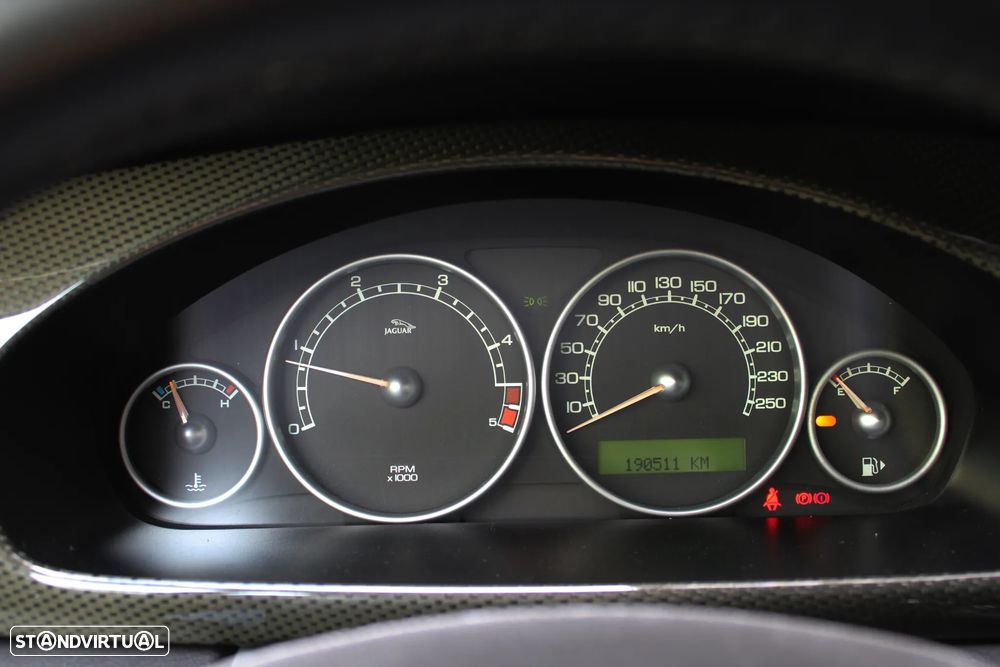 Jaguar X-Type 2.2 D Classic - 35