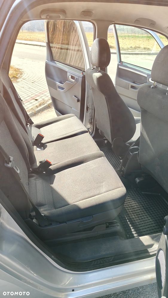 Opel Meriva 1.6 Cosmo - 9