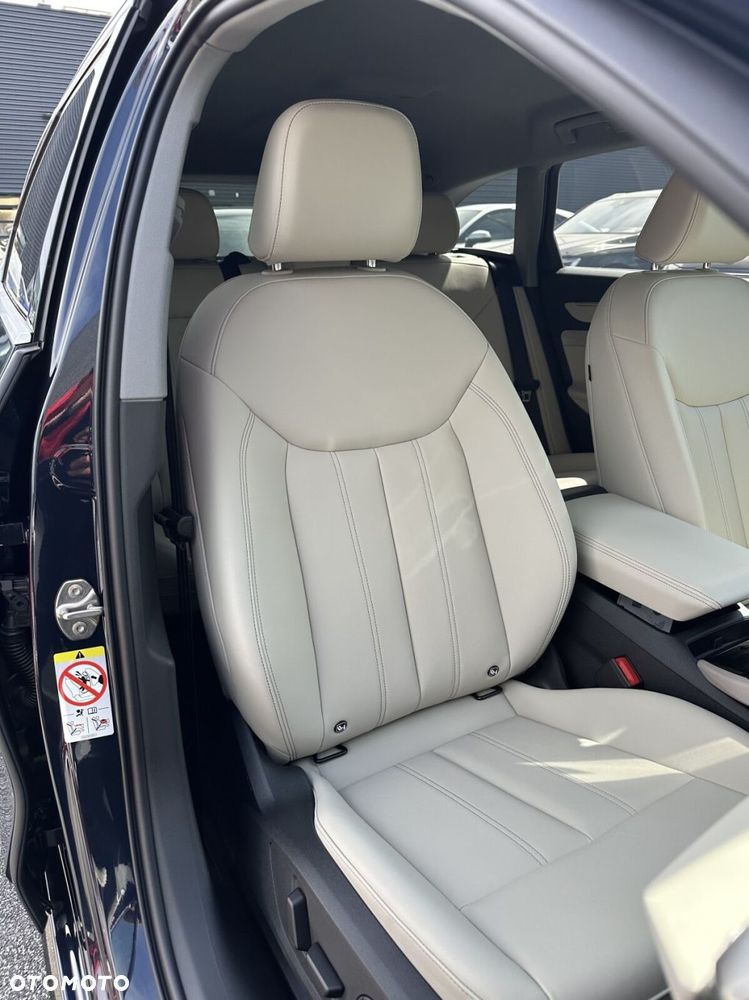 Audi A6 Avant - 25