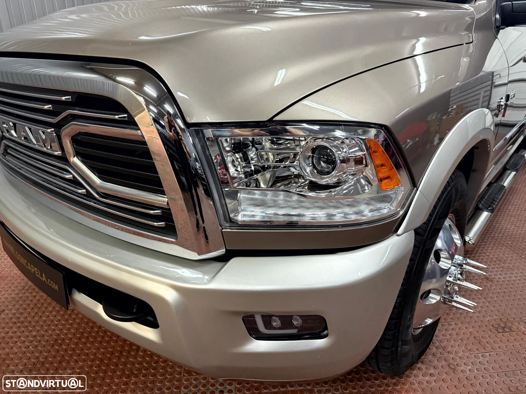 Dodge RAM 3500 Dually 6.7 Cummins Laramie - 42
