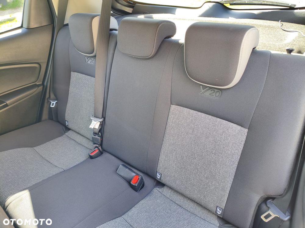 Toyota Yaris 1.5 20th Anniversary CVT - 24