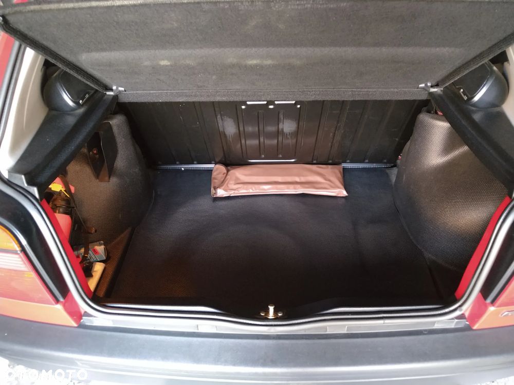 Volkswagen Golf 1.9 CL TD - 13