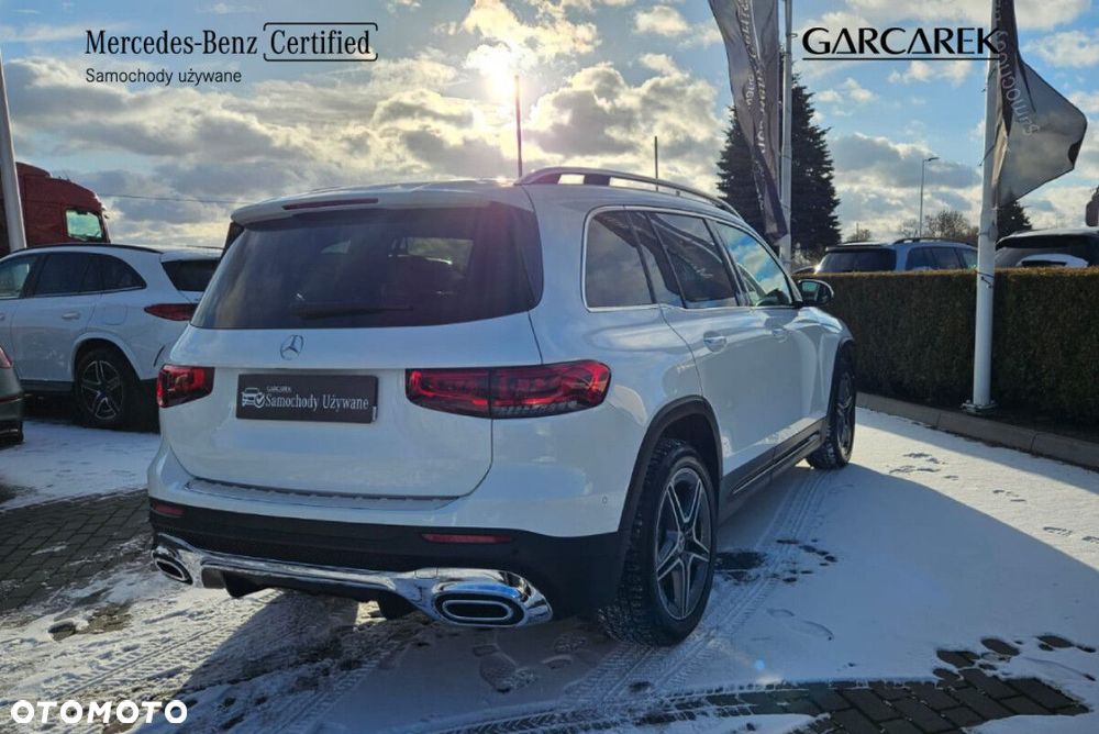 Mercedes-Benz GLB - 4