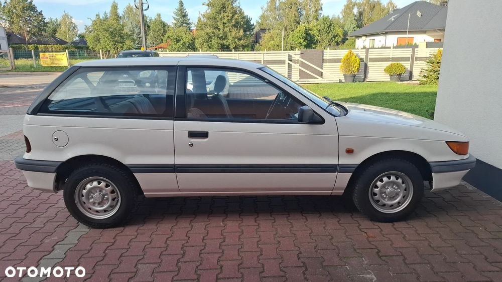 Mitsubishi Colt - 1