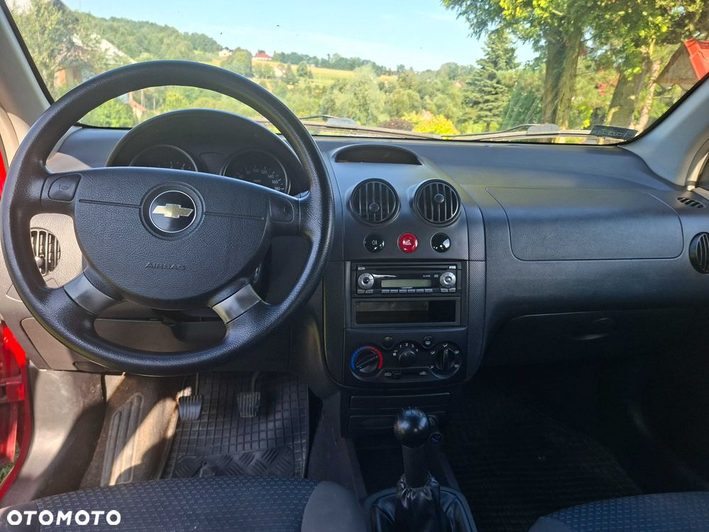 Chevrolet Aveo - 7