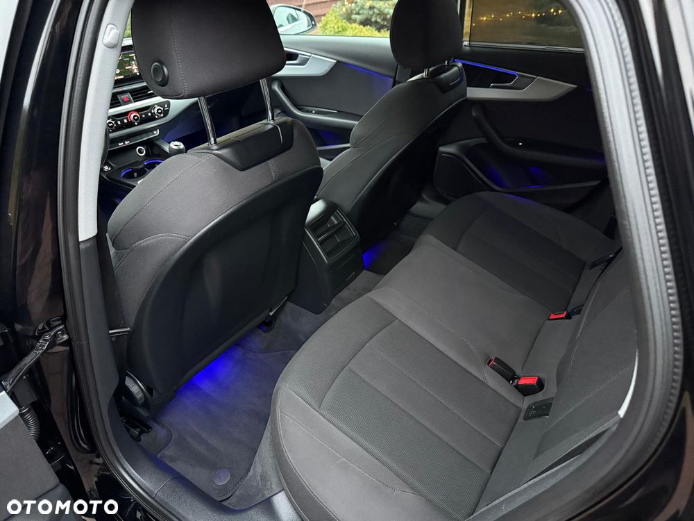 Audi A4 Avant 2.0 TDI DPF S line Sportpaket - 14