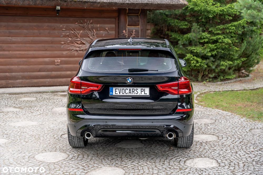 BMW X3 xDrive20d Advantage - 7