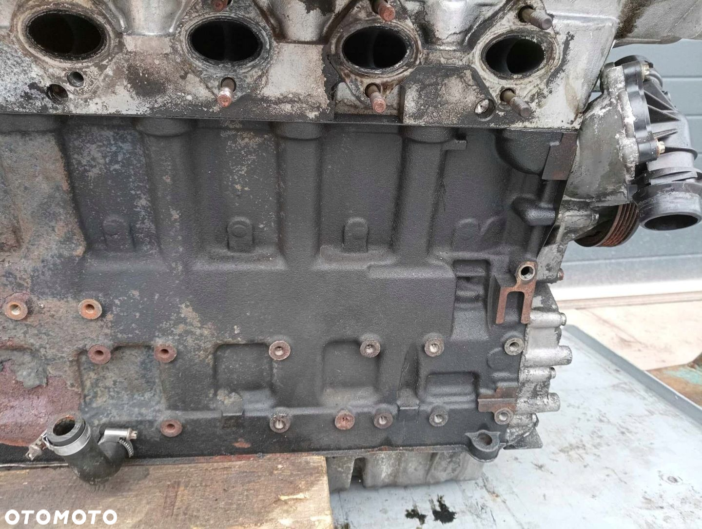 SILNIK SŁUPEK M57D25 BMW E39 - 9