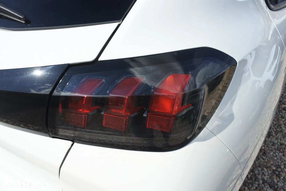 Peugeot 208 1.2 PureTech Allure S&S EAT8 - 20