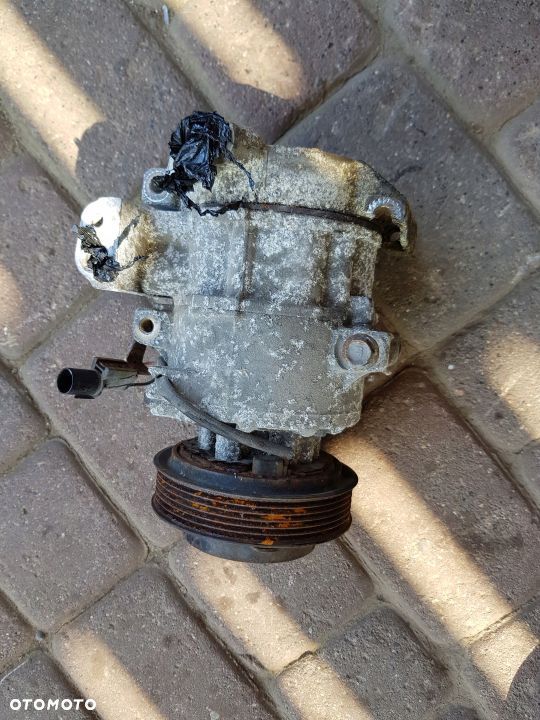 Kia Sorento II 2.4 Kompresor Klimatyzacji - 1