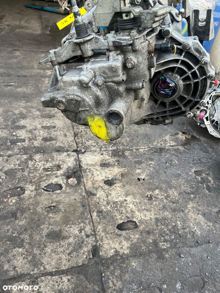 Skrzynia biegów renault Megane II 1,9 DCI NDO 002 Przebieg 76 tys km - 4