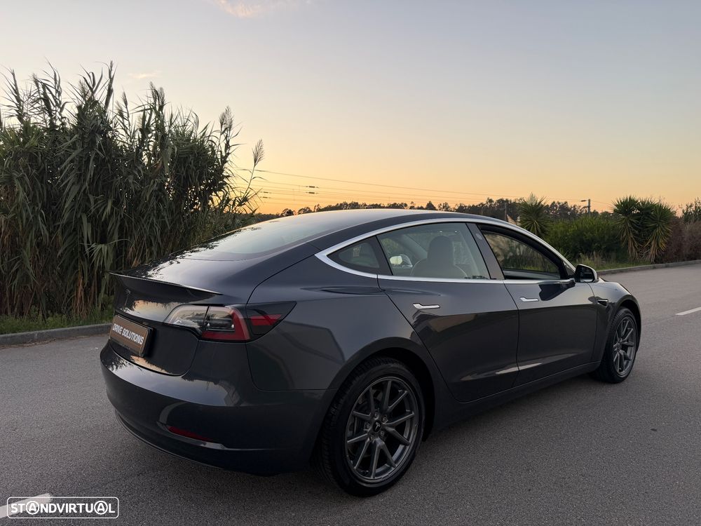 Tesla Model 3 Standard Range Plus RWD - 9