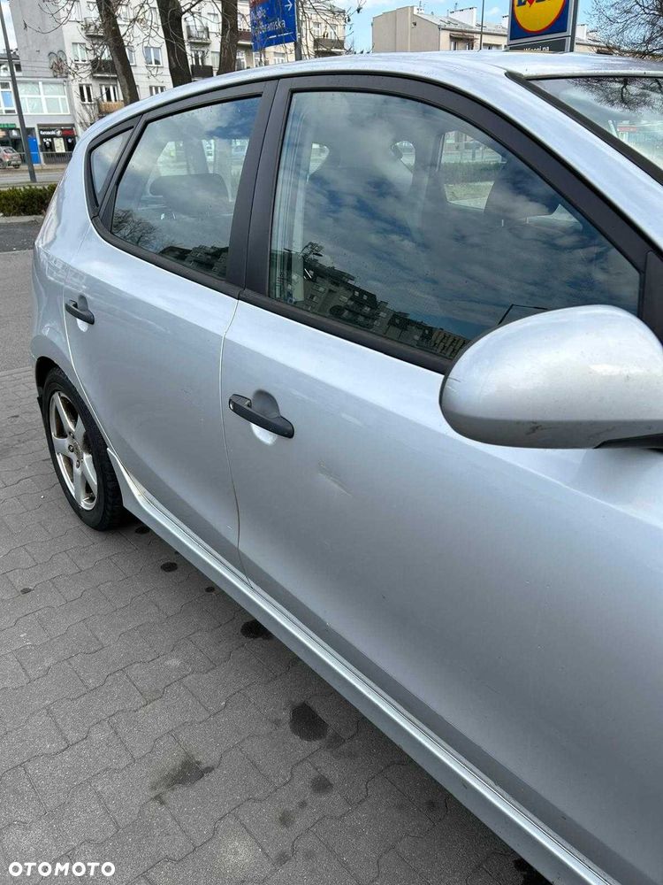 Hyundai I30 2011 photo 5
