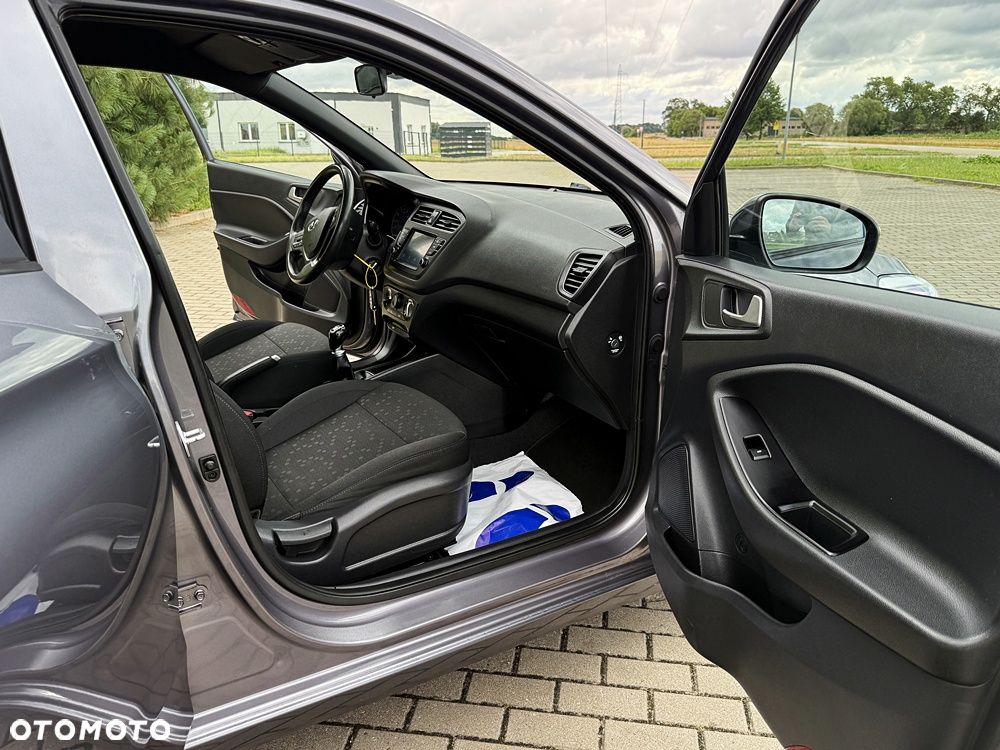 Hyundai i20 1.25 Comfort - 23