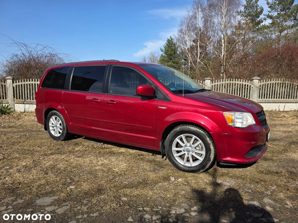 Dodge Grand Caravan - 5