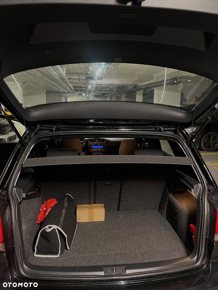 Volkswagen Golf 2.0 TDI Comfortline - 10