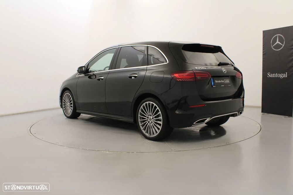 Mercedes-Benz B 250 e - 10