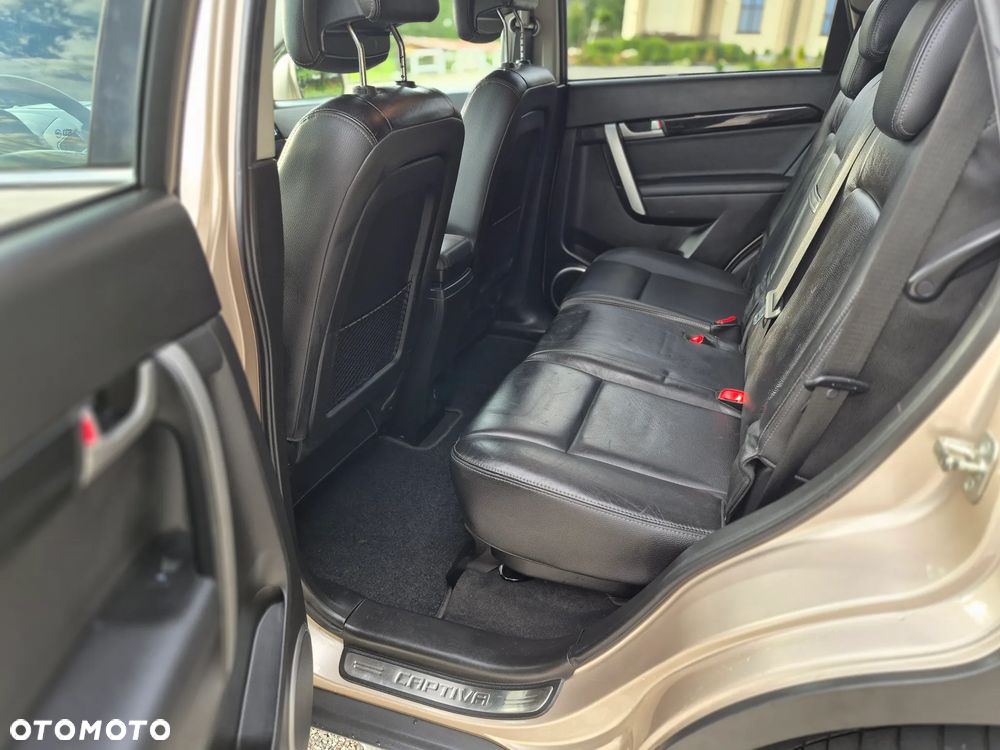 Chevrolet Captiva 2.2 TD AWD LTZ - 19