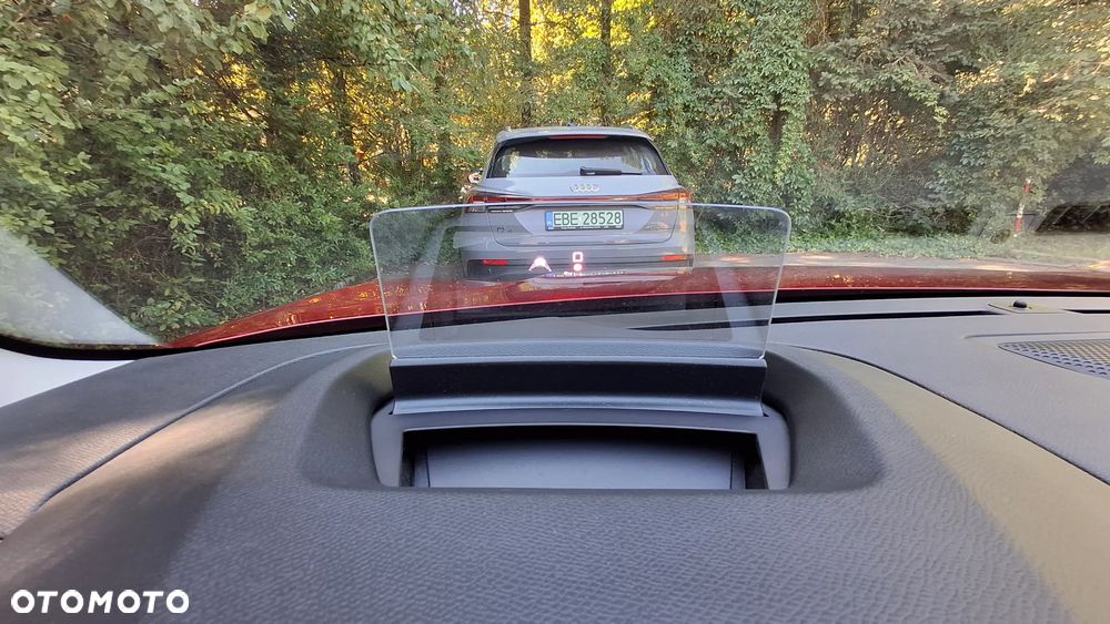 Citroën C4 e-C4 136 SHINE - 17