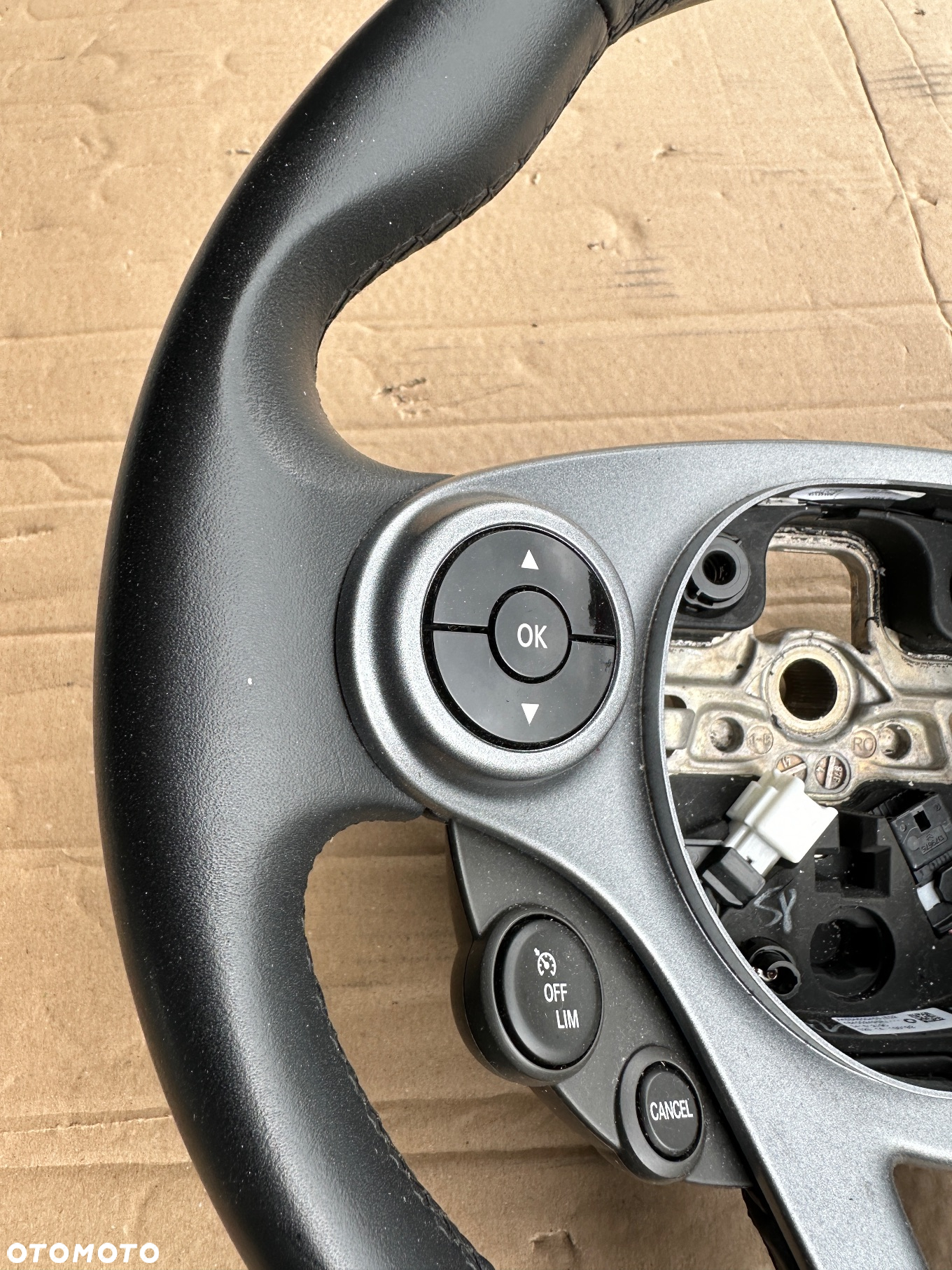 Smart 453 fortwo forfour kierownica skórzana idealna - 4