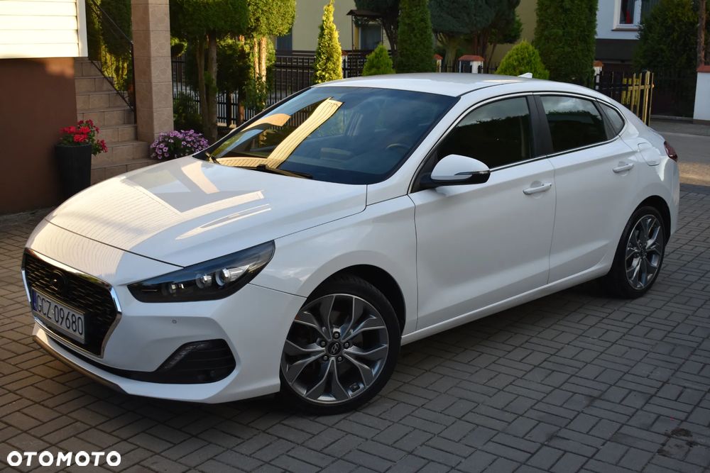 Hyundai i30 1.4 T-GDI Premiere Style - 10