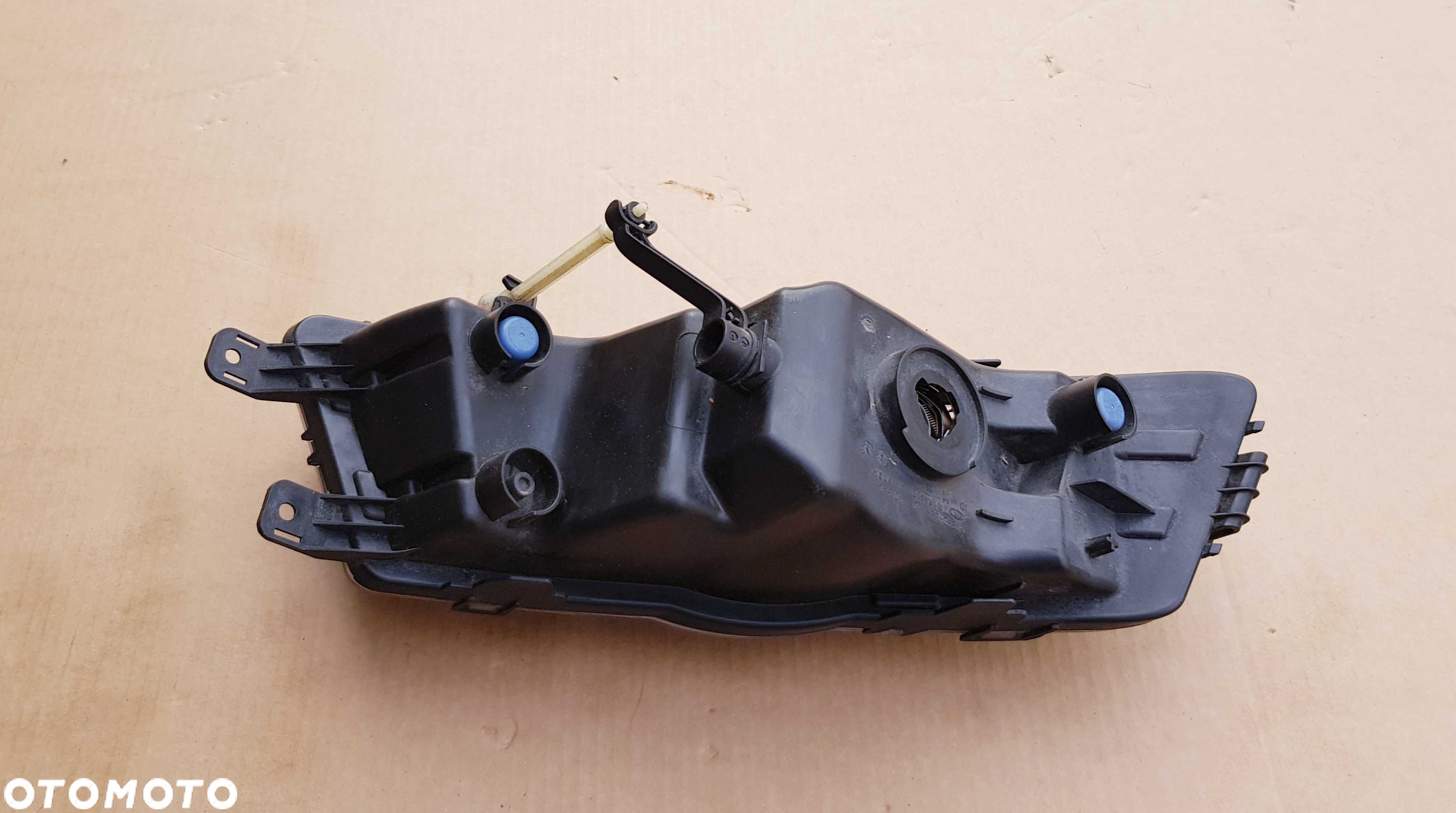 SKODA RAPID LIFT 5JA Halogen Prawy 5JA‌941‌700‌A NOWY Oryginał - 3