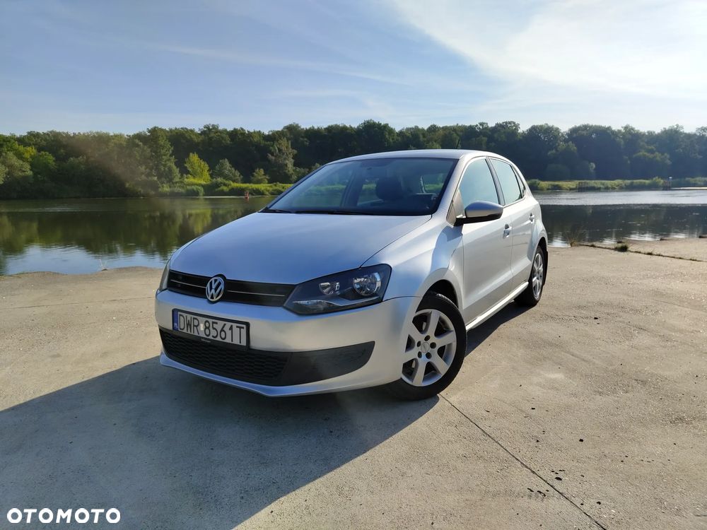 Volkswagen Polo 1.4 16V Trendline - 1