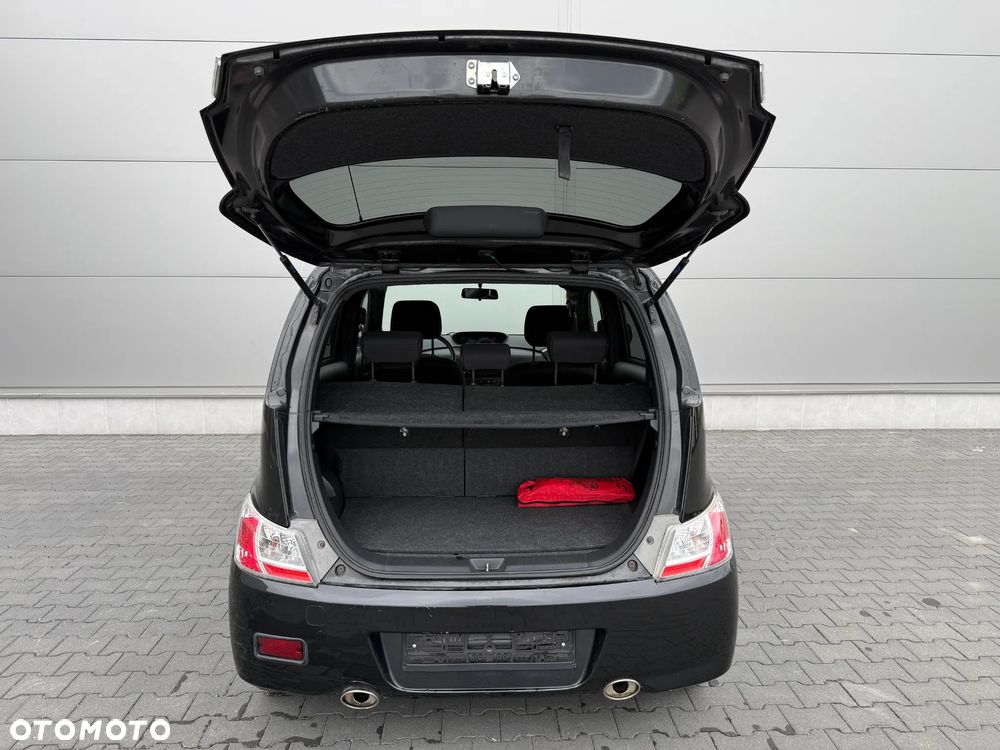 Daihatsu Materia - 23