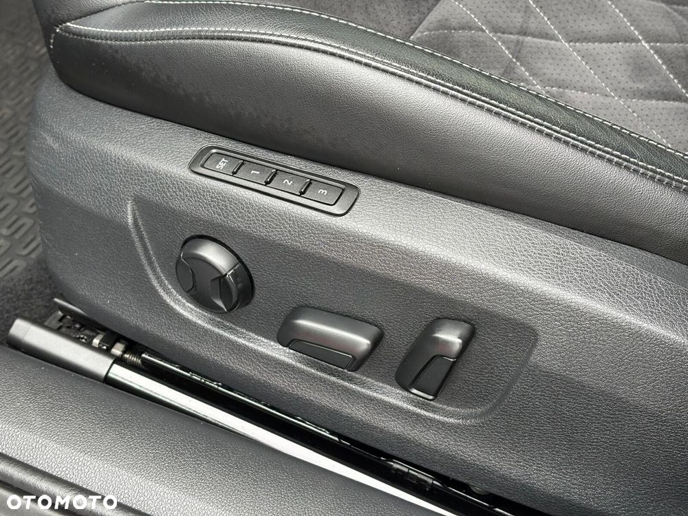 Skoda Superb 1.5 TSI Sportline - 18