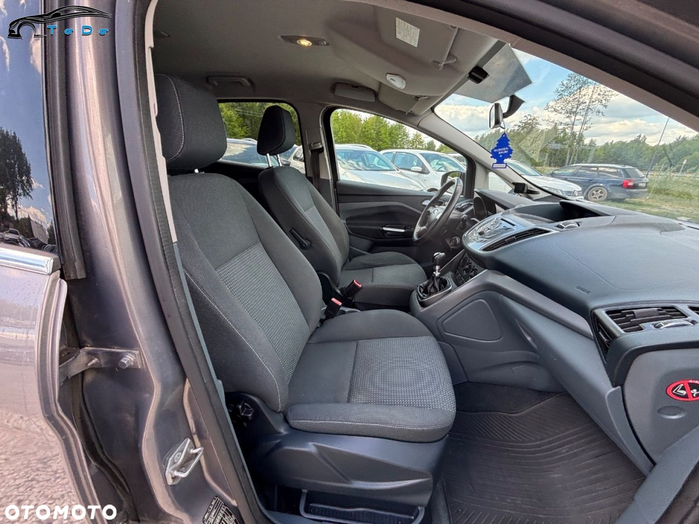 Ford C-MAX 1.6 EcoBoost Titanium ASS - 19
