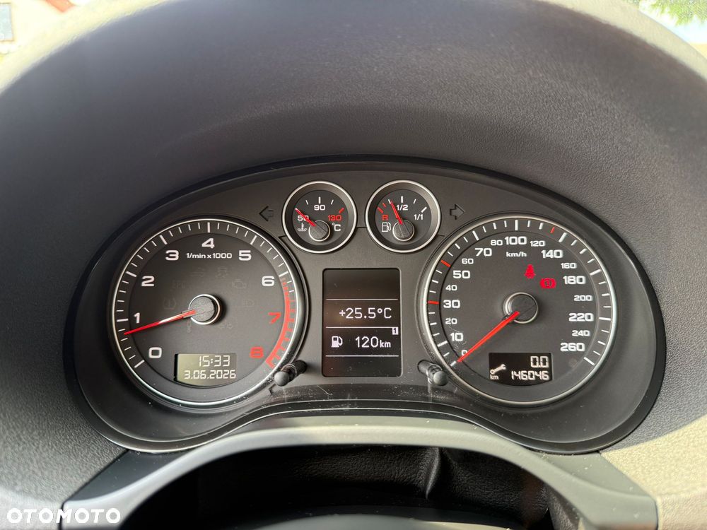 Audi A3 3-drzwiowe 1.4 TFSI S line Sportpaket (plus) - 16