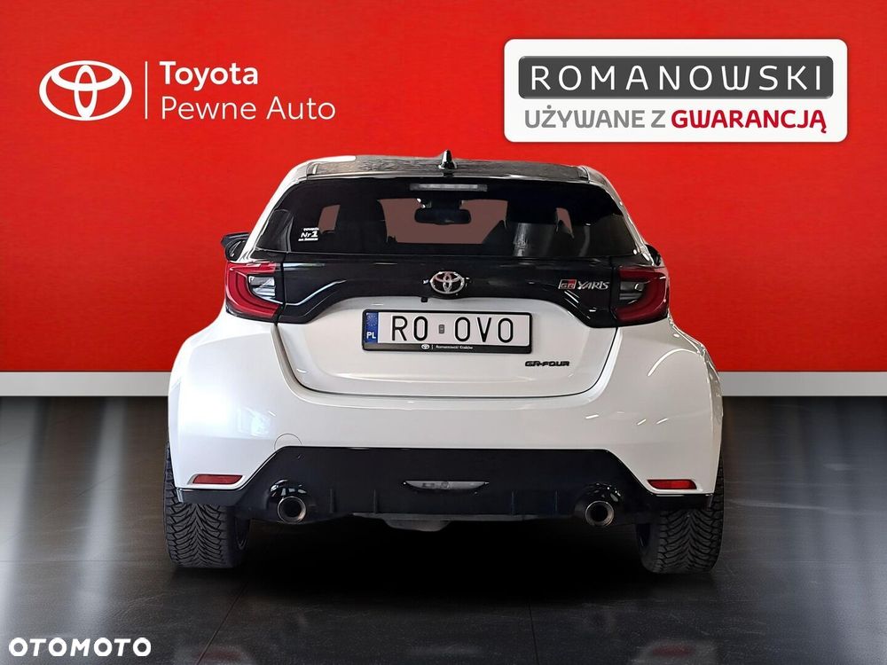 Toyota Yaris - 8