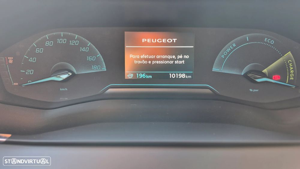 Peugeot e-208 Active - 11