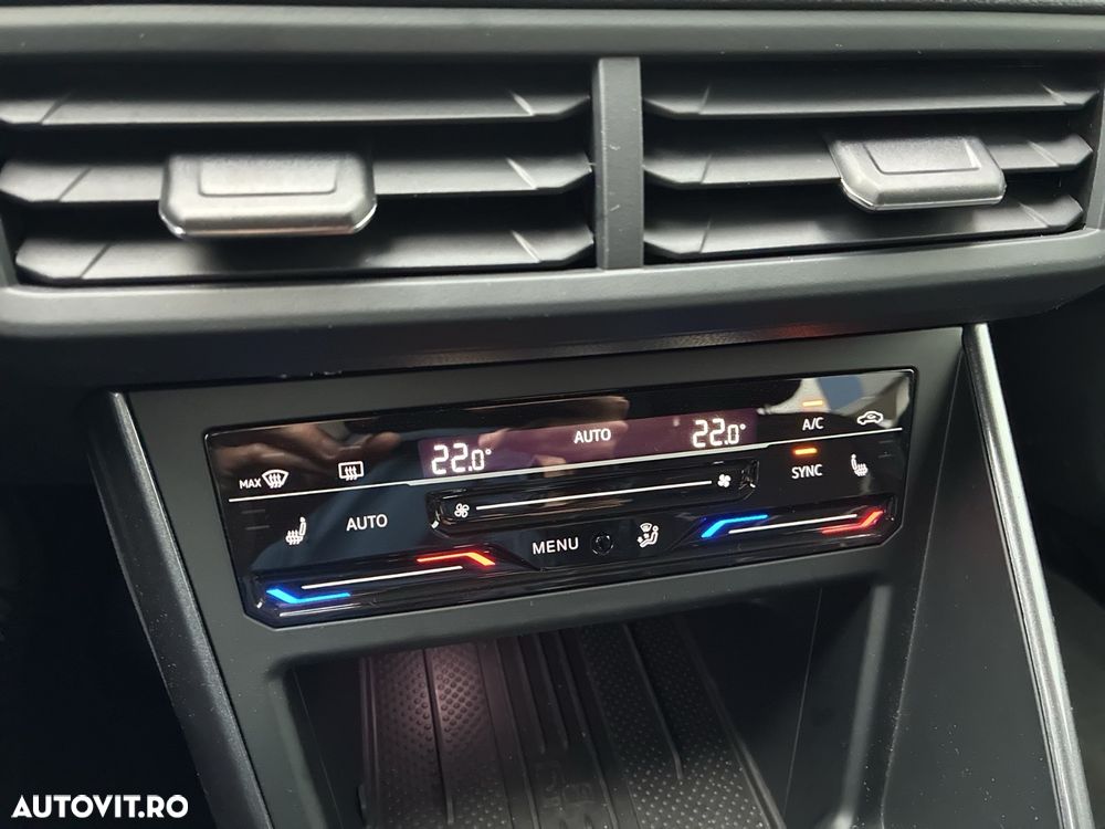 Volkswagen Taigo 1.5 TSI DSG Style - 13