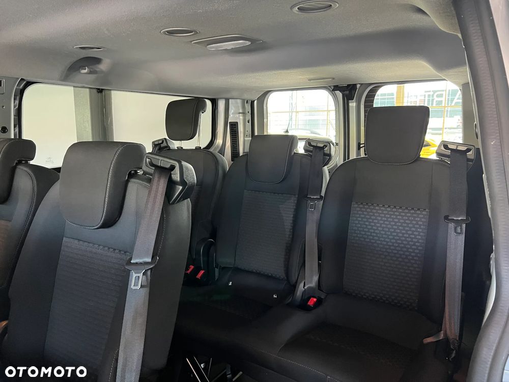 Ford Transit Custom - 31