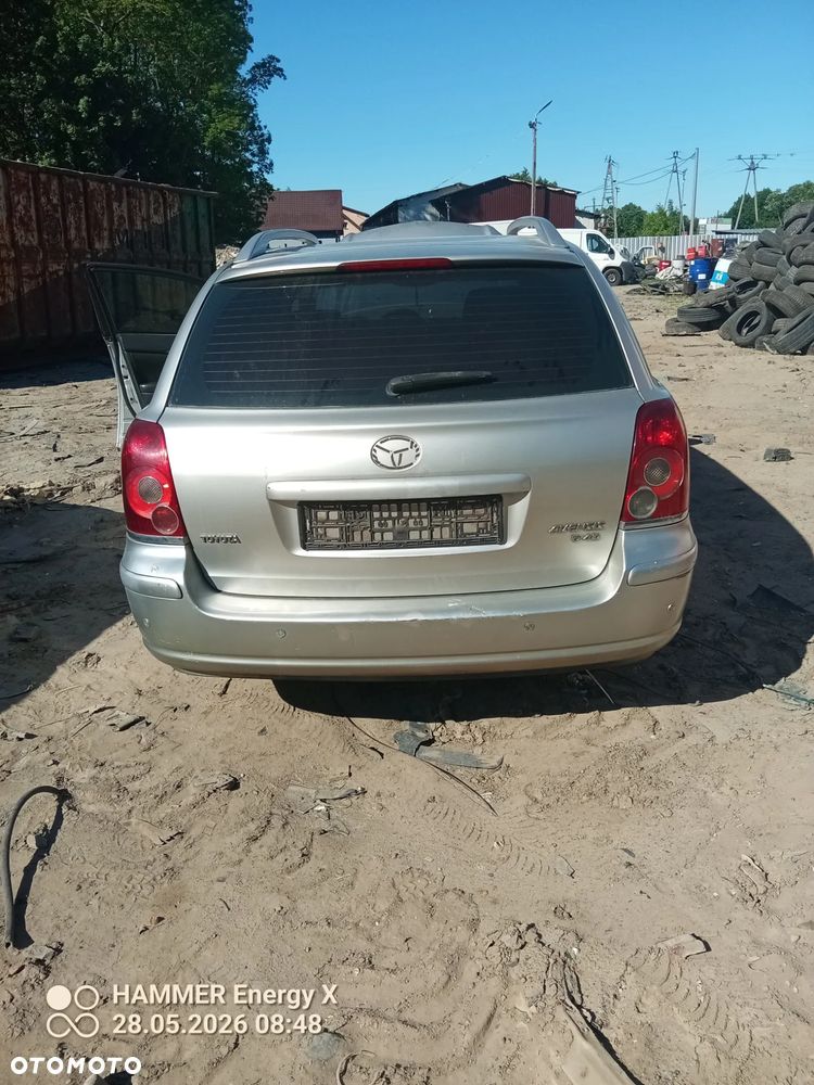 TOYOTA AVENSIS 2,0 D  na części - 14