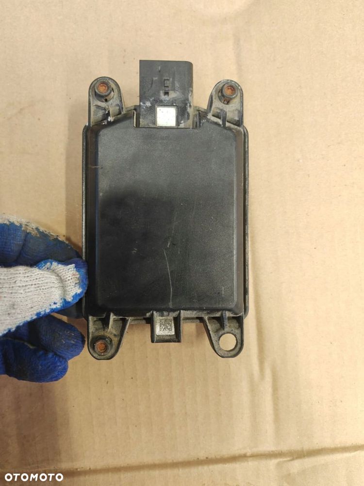 CZUJNIK RADAR SENSOR KAMERA DISTRONIC MAN TGS TGX E6 81.276100-035 - 2