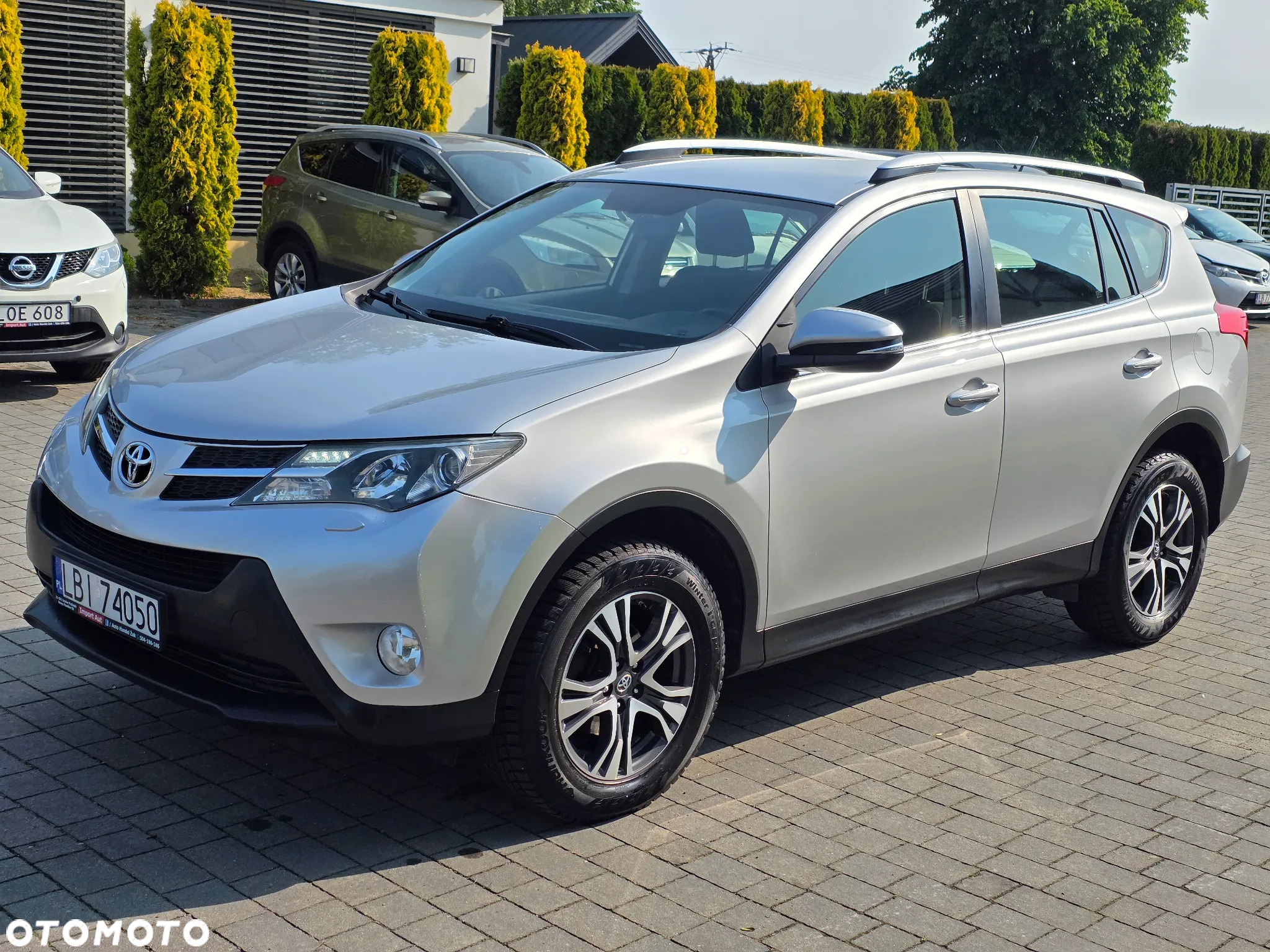 Toyota RAV4 - 10